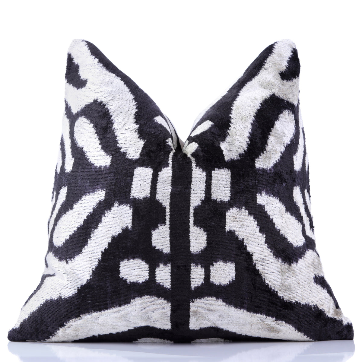 Handmade 16x16 Velvet Pillow – Black & white Symmetry Pattern