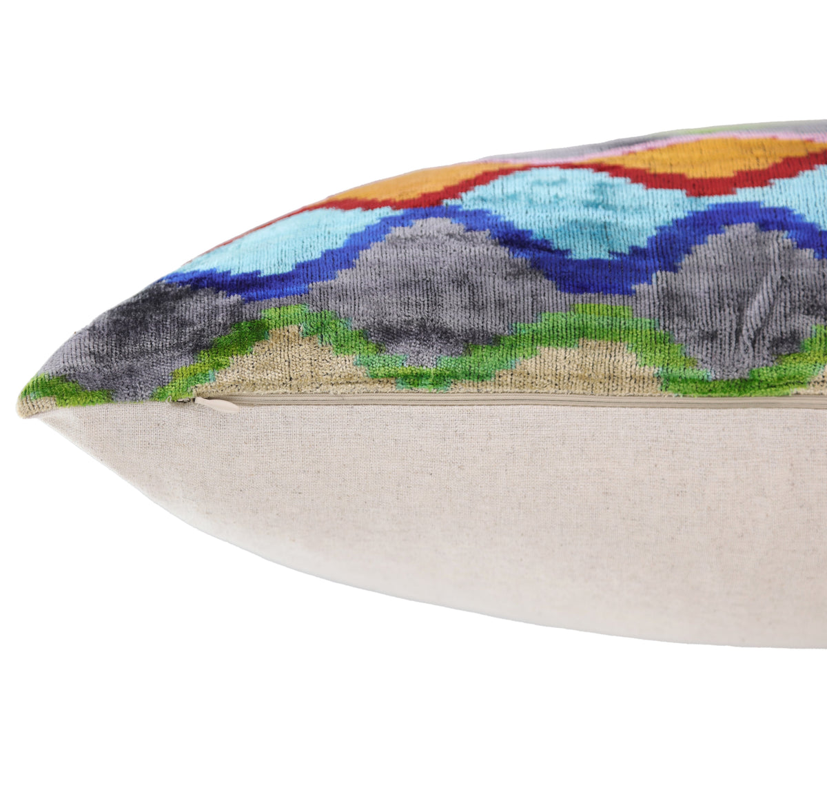 Handmade 16x16 Velvet Pillow – Multicolor Zigzag Ikat Pattern