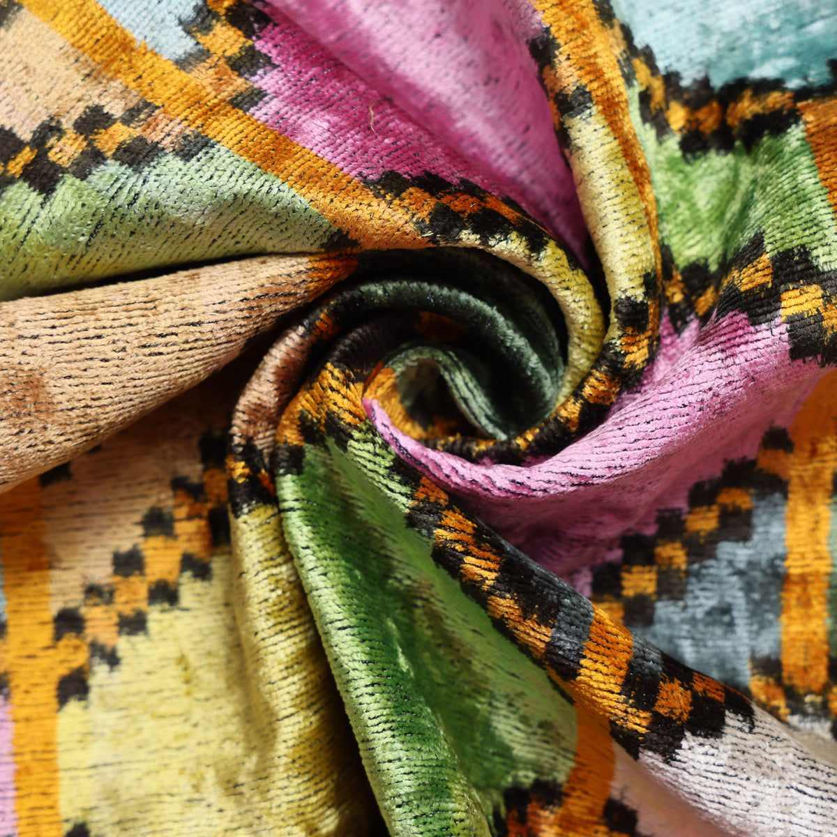 Multicolor Geometric Silk Velvet Pillow – 20x20