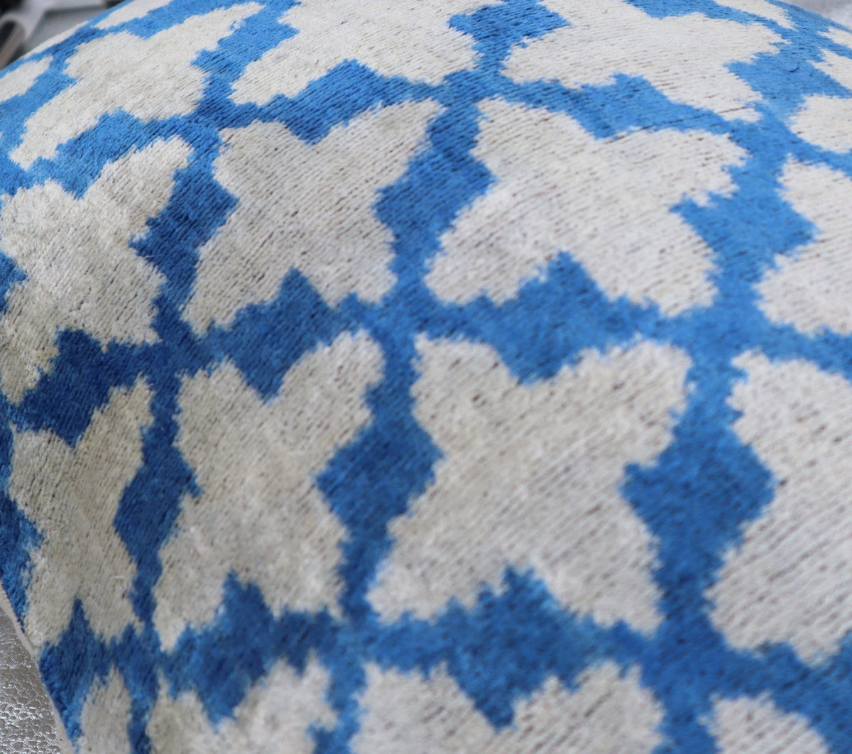 Canvello Blue And White Pillows For Couch - 16x24 in - Canvello