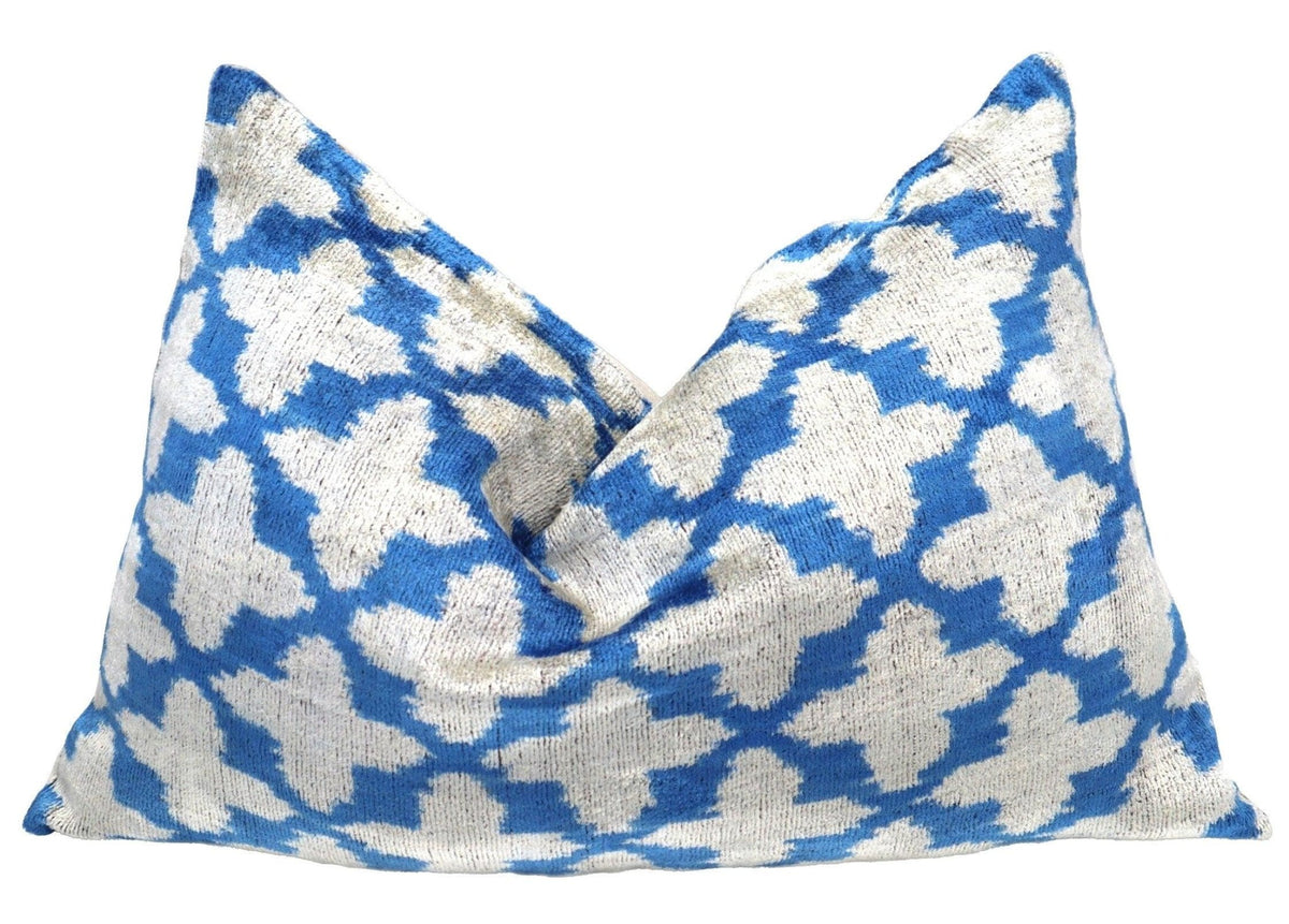 Canvello Blue And White Pillows For Couch - 16x24 in - Canvello