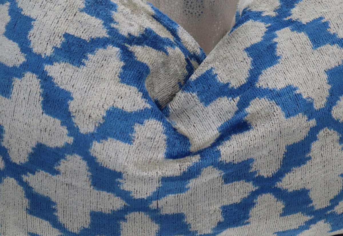 Canvello Blue And White Pillows For Couch - 16x24 in - Canvello