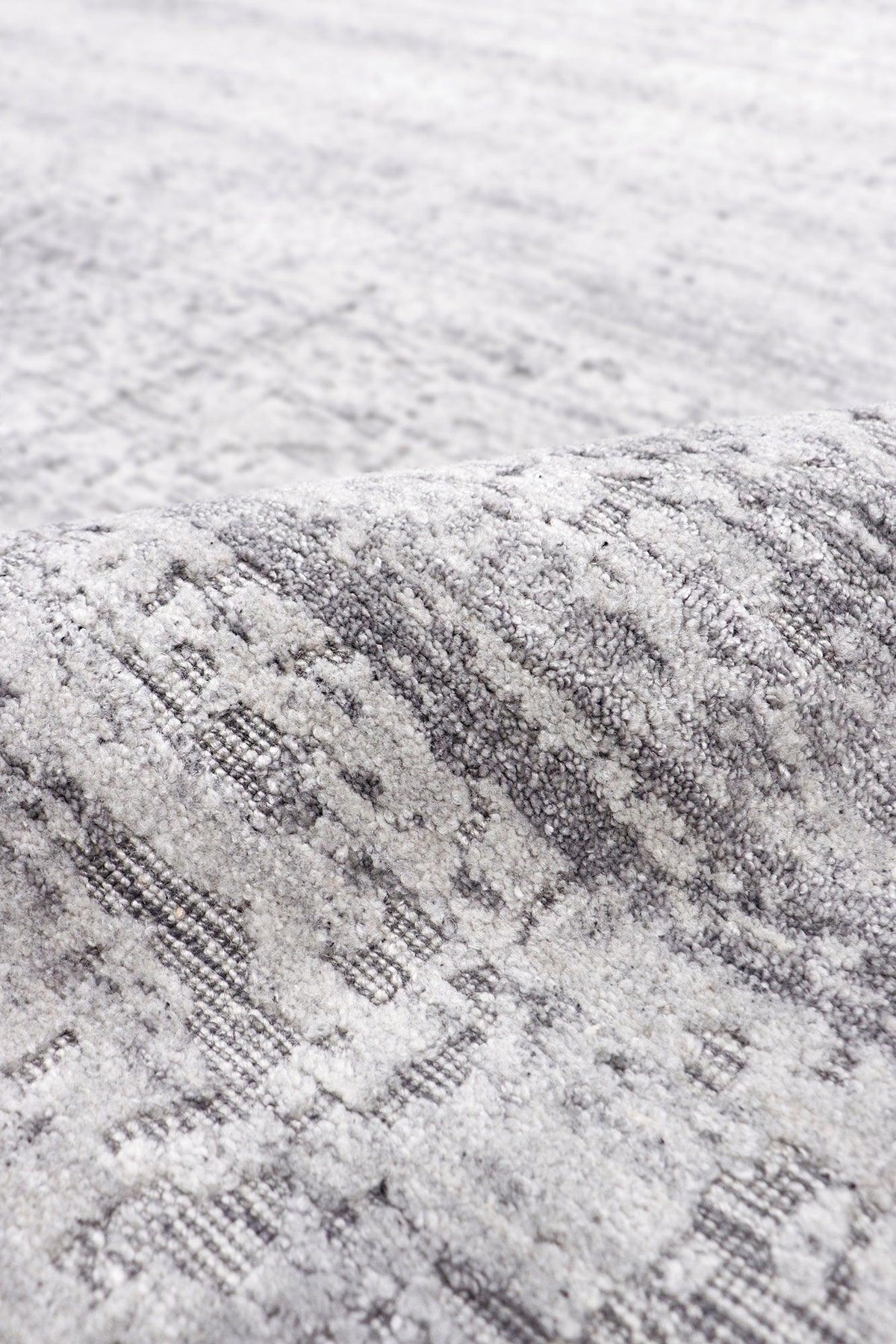 Canvello Hand - Loomed Bsilk & Wool Silver Area Rug - 8'1" X 10'1" - Canvello