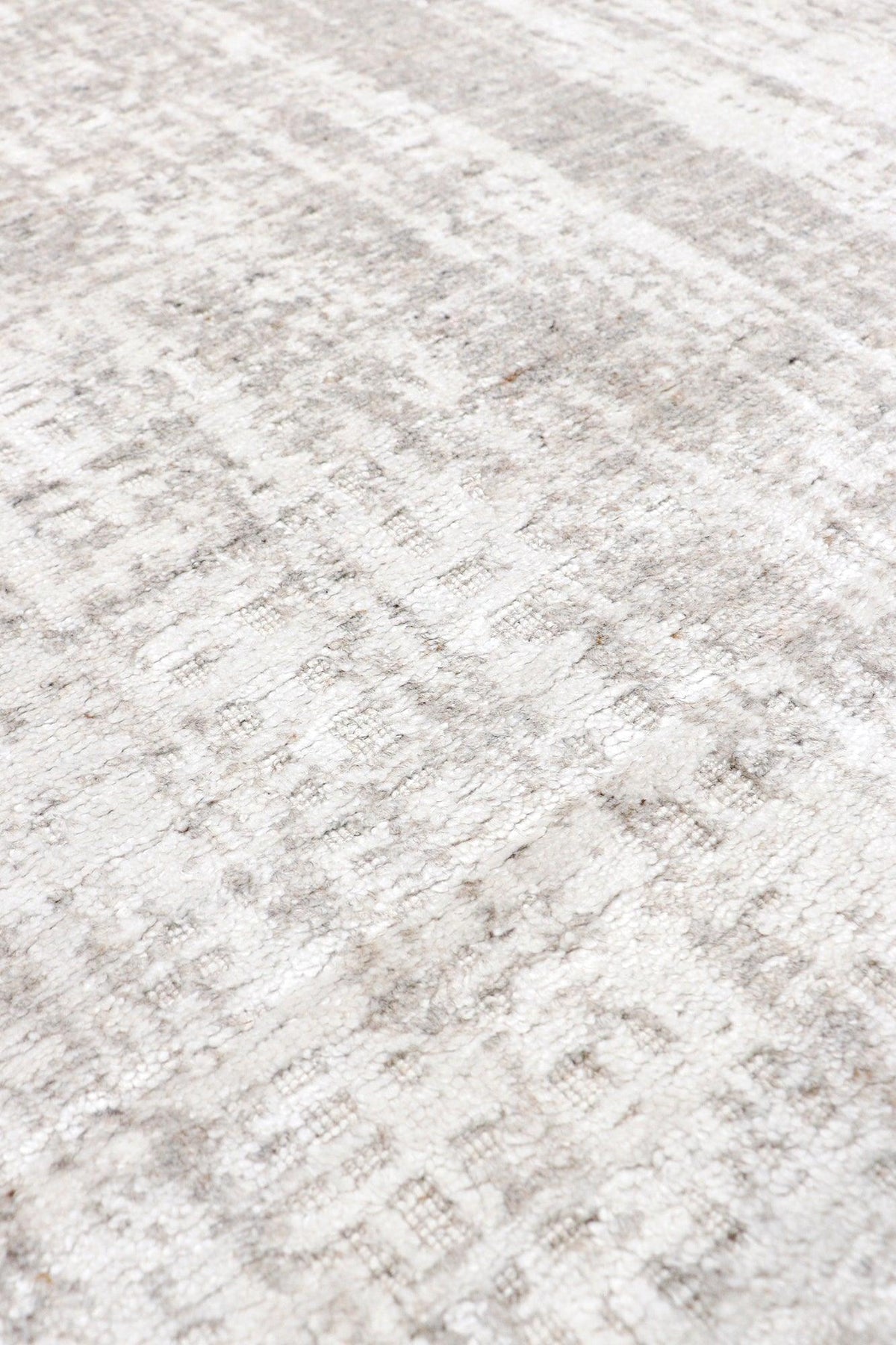 Canvello Hand - Loomed Bsilk & Wool Taupe Area Rug - 5'3" X 7'8" - Canvello