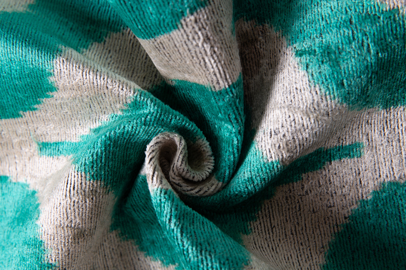 Canvello 手工奢華粉色抱枕 - 16x24