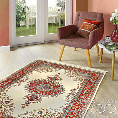 Ivory Sino Pure silk 2'7"x4'