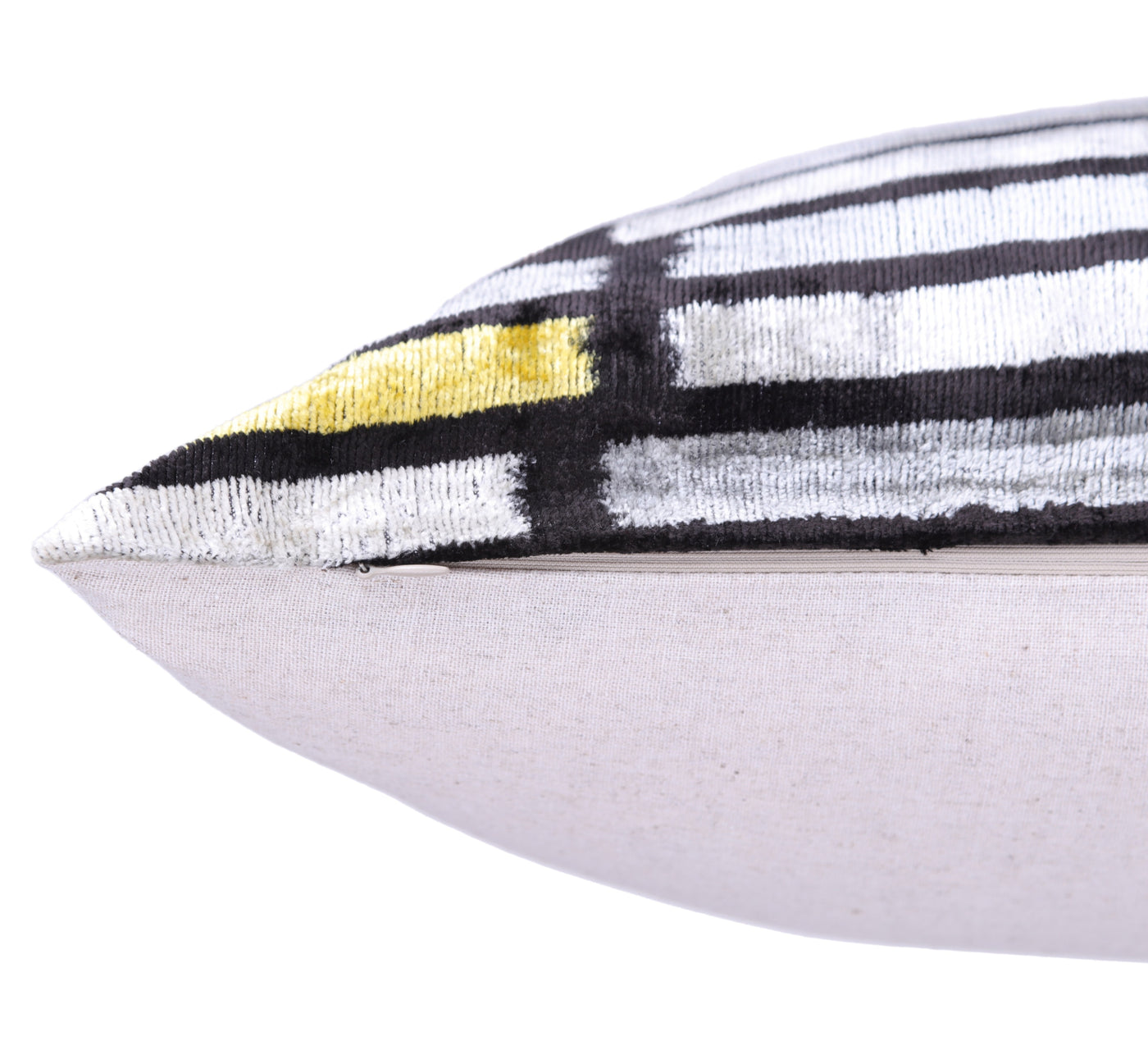 Canvello 手工奢華粉色抱枕 - 16x24