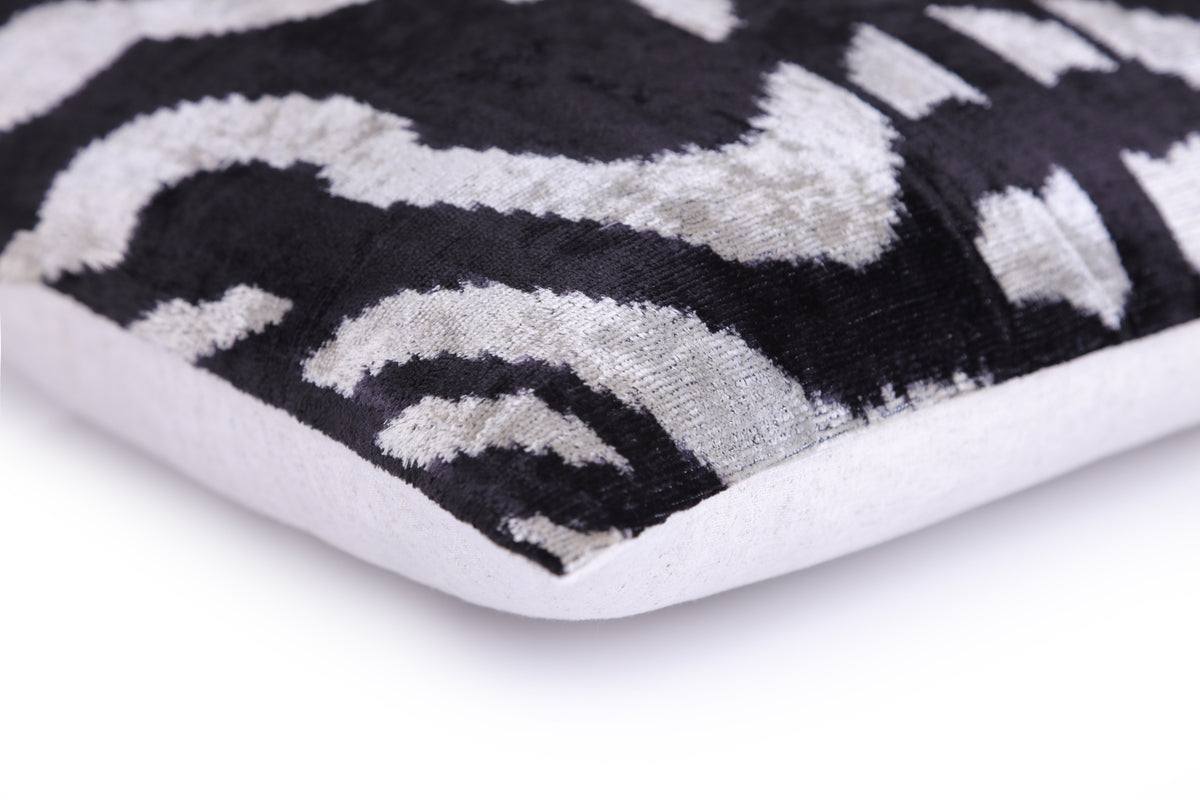 Handmade 16x16 Velvet Pillow – Black & White Ikat Medallion