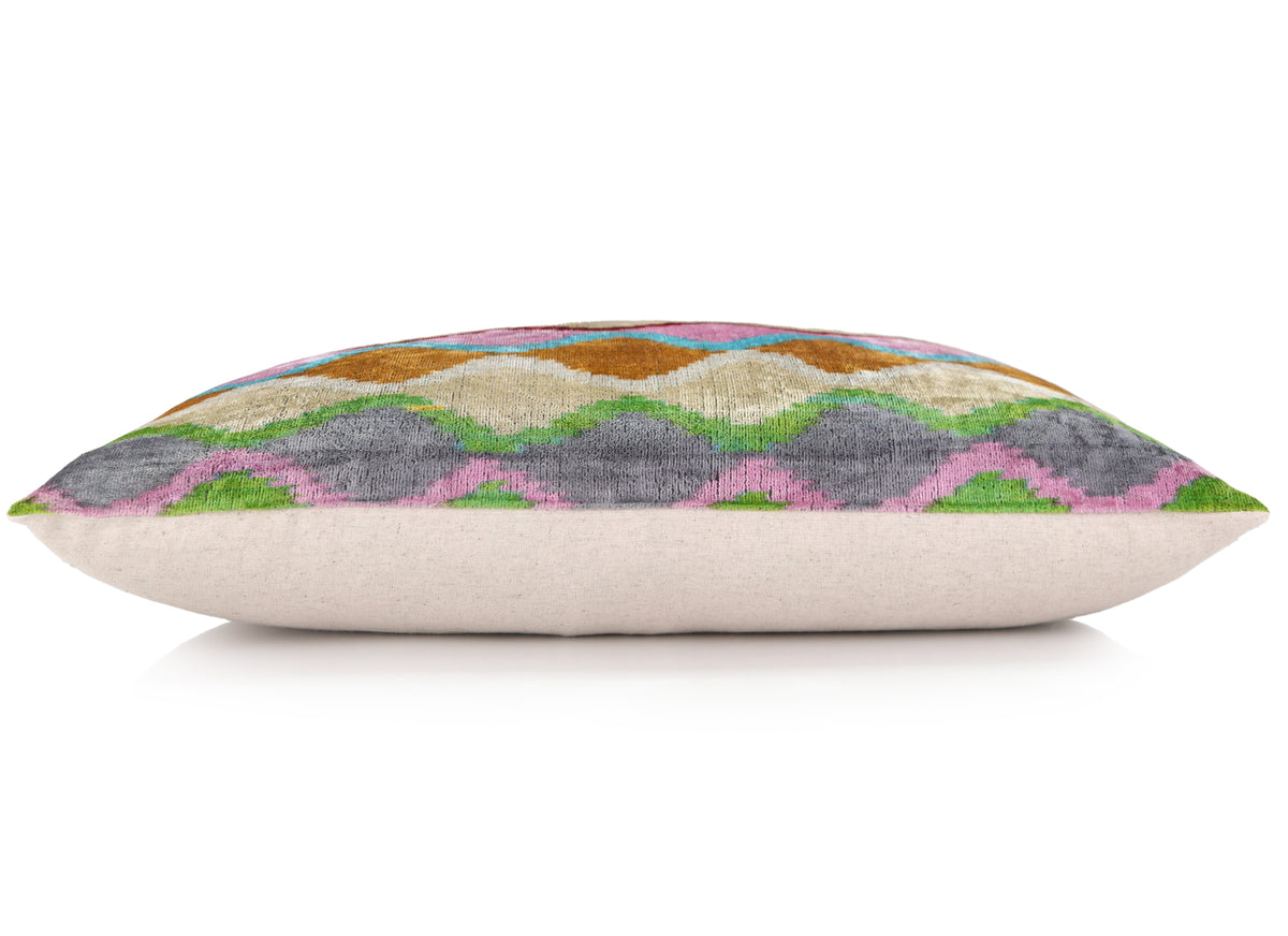 Handmade 16x16 Velvet Pillow – Multicolor Zigzag Ikat Pattern
