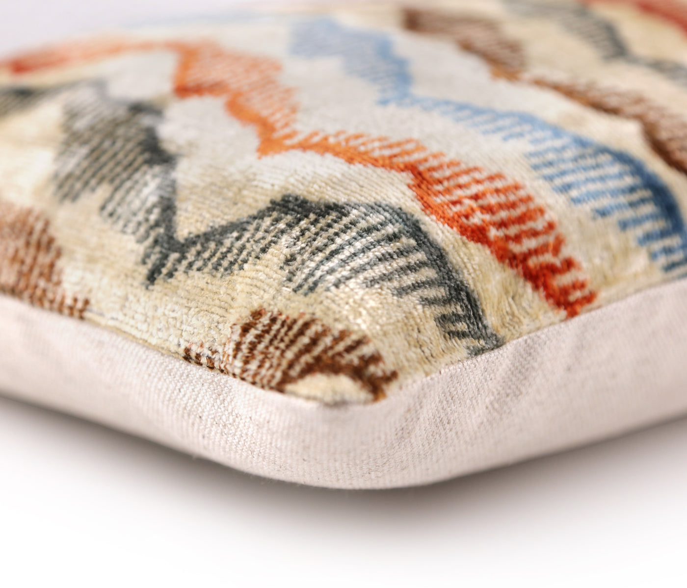 Handmade Velvet Throw Pillow – Earth Zigzag Pattern (16x24)