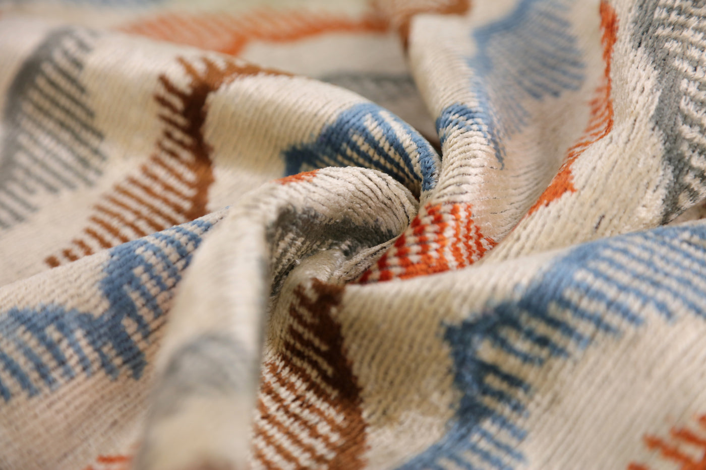 Handmade Velvet Throw Pillow – Earth Zigzag Pattern (16x24)