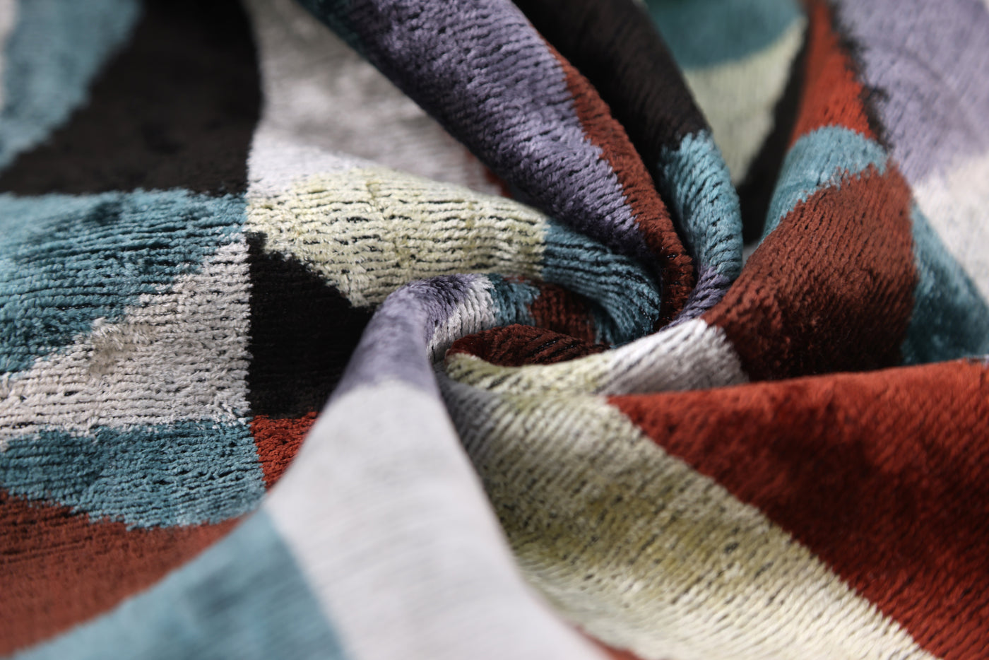 Canvello 手工奢華粉色抱枕 - 16x24