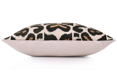 Canvello 手工奢華粉色抱枕 - 16x24