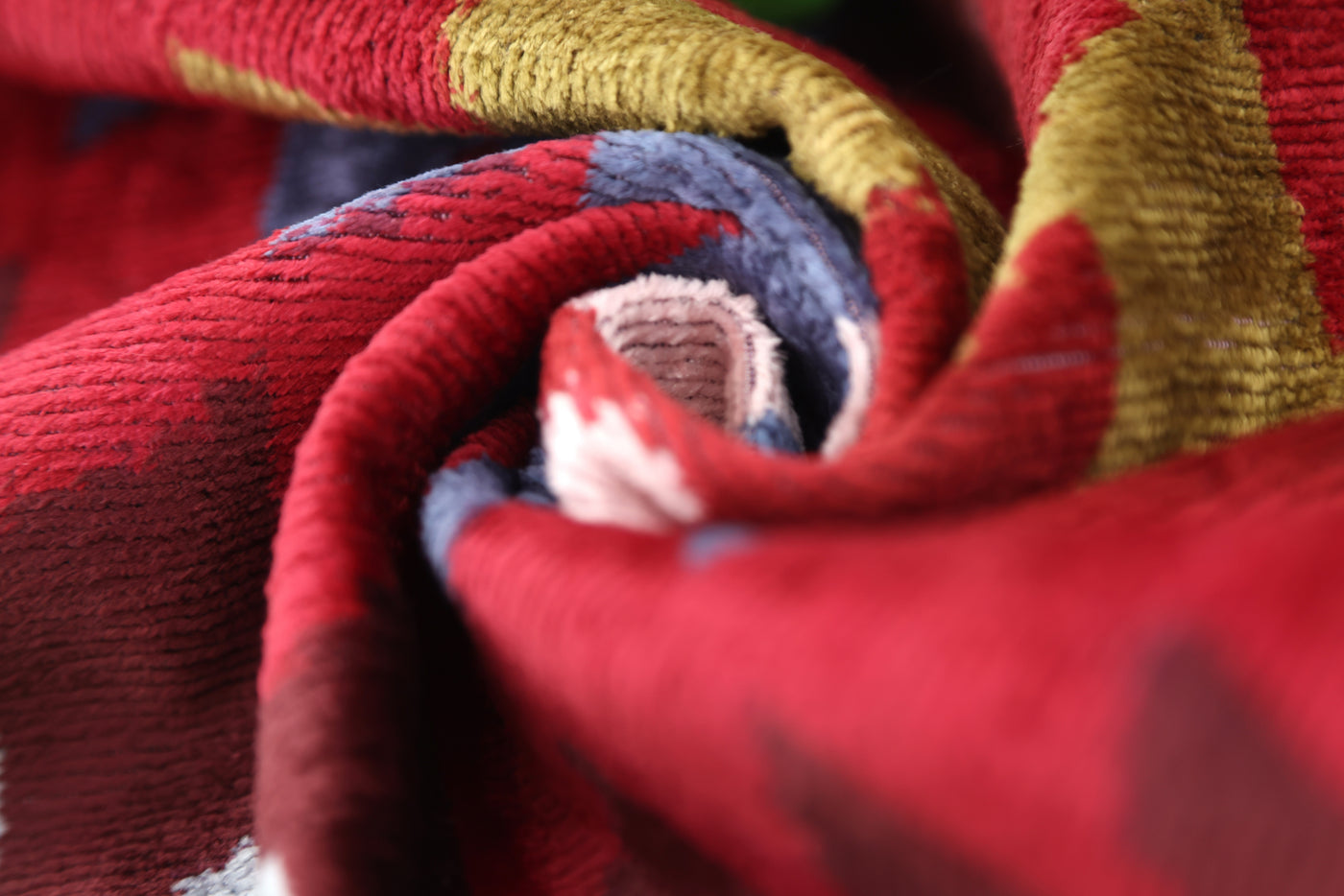 Handmade Velvet Houndstooth Pillow – 20x20" Red & Gold Silk Cushion