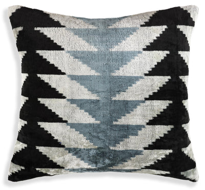 Canvello 手工奢華粉色抱枕 - 16x24