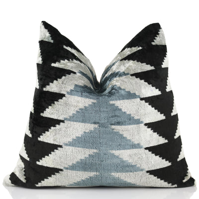 Canvello 手工奢華粉色抱枕 - 16x24