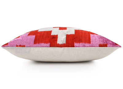 Canvello 手工奢華粉色抱枕 - 16x24