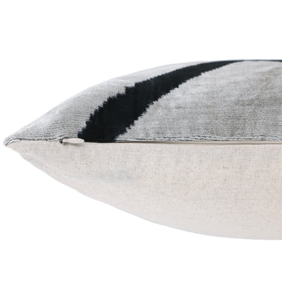 Canvello 手工奢華粉色抱枕 - 16x24