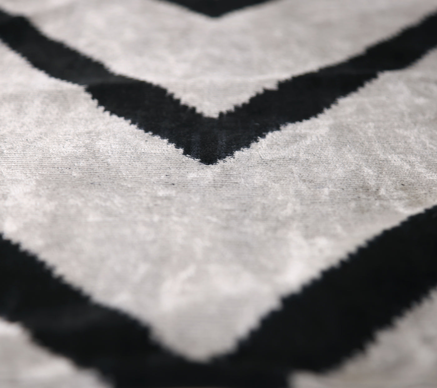 Canvello 手工奢華粉色抱枕 - 16x24