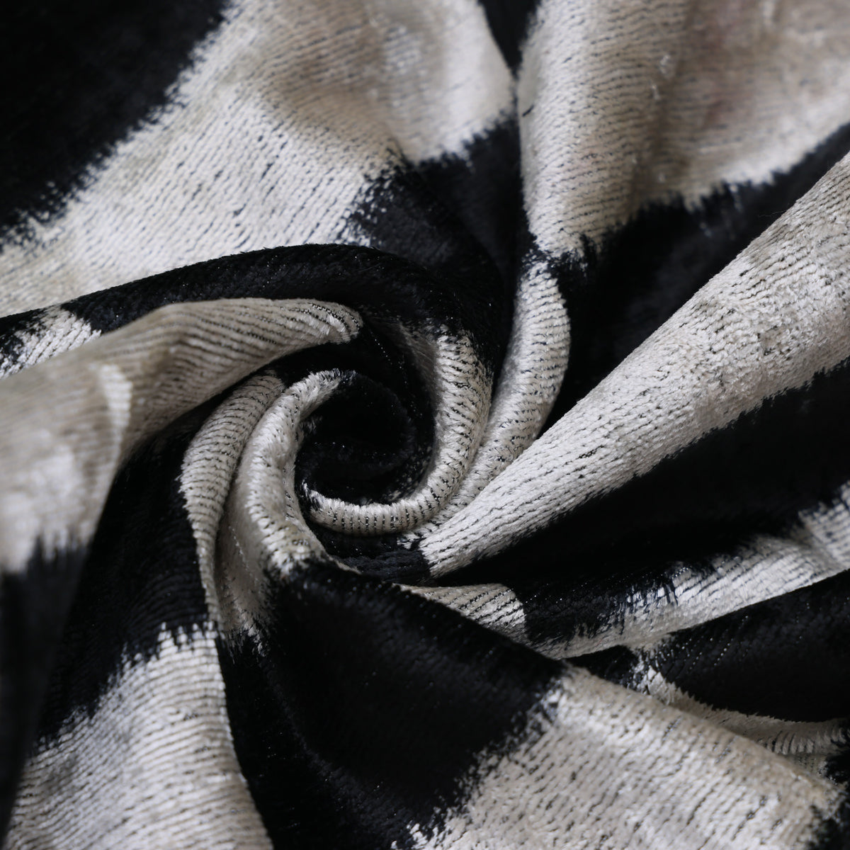 Hand-Knotted Silk Velvet Ikat Lumbar Pillow - 16x24 Black & Silver White