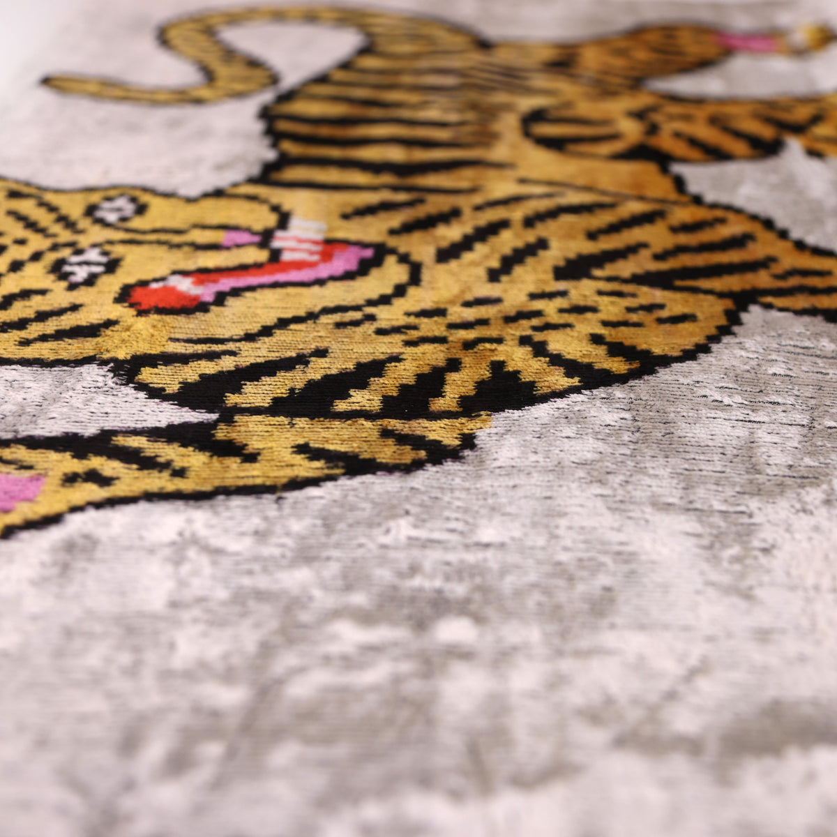 Handmade Tiger Design Velvet Lumbar Pillow 16x24 – Bold Artisan Statement Cushion