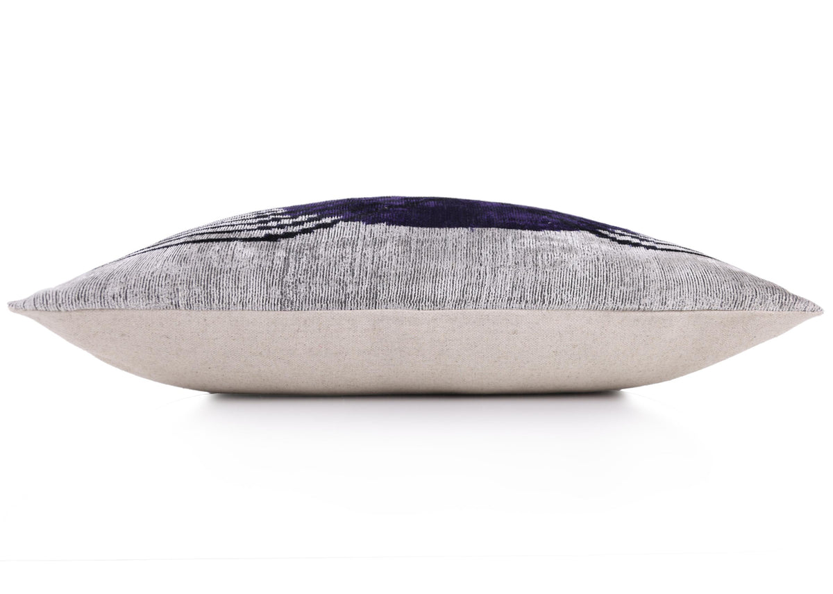 Luxury Purple Silk Velvet Throw Pillow 16x24 – Handmade Modern Geometric Lumbar