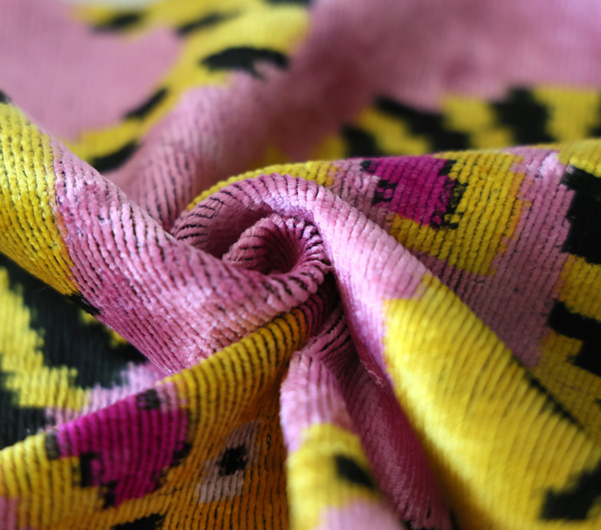 Pink Tiger Silk Velvet Lumbar Pillow – 16x24
