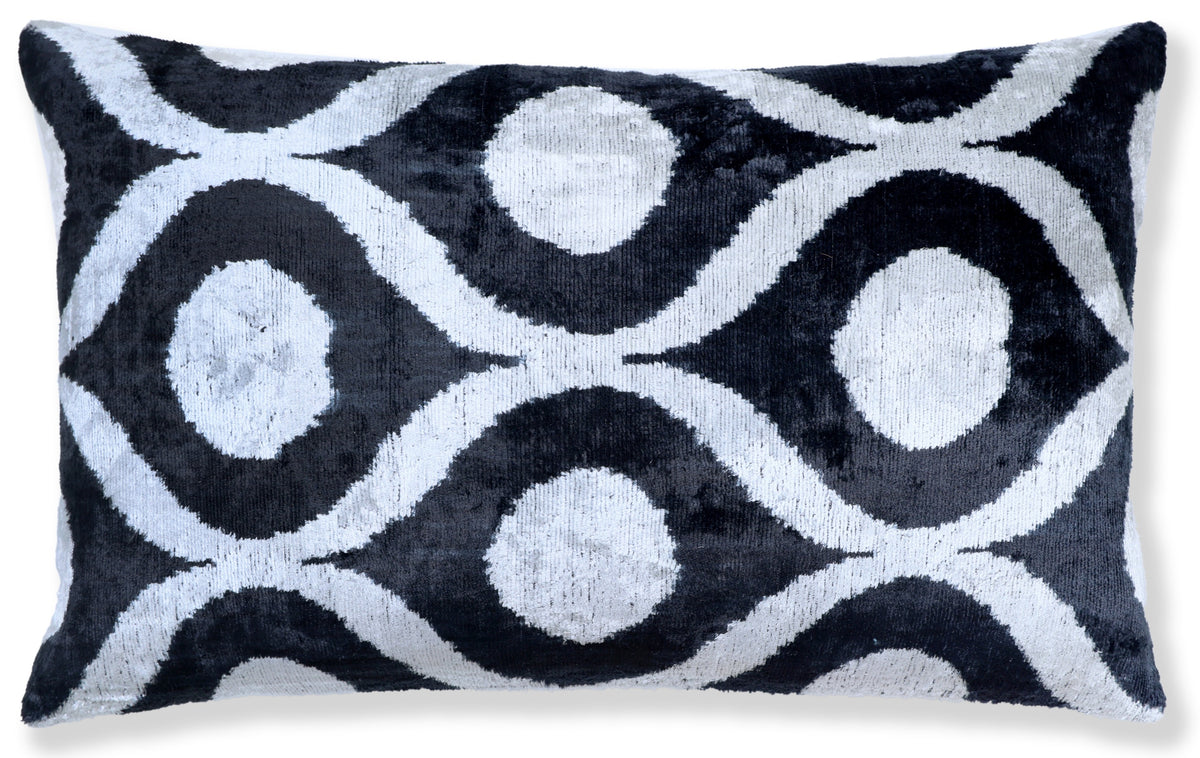 Black & White Silk Velvet Lumbar Pillow – 16x24