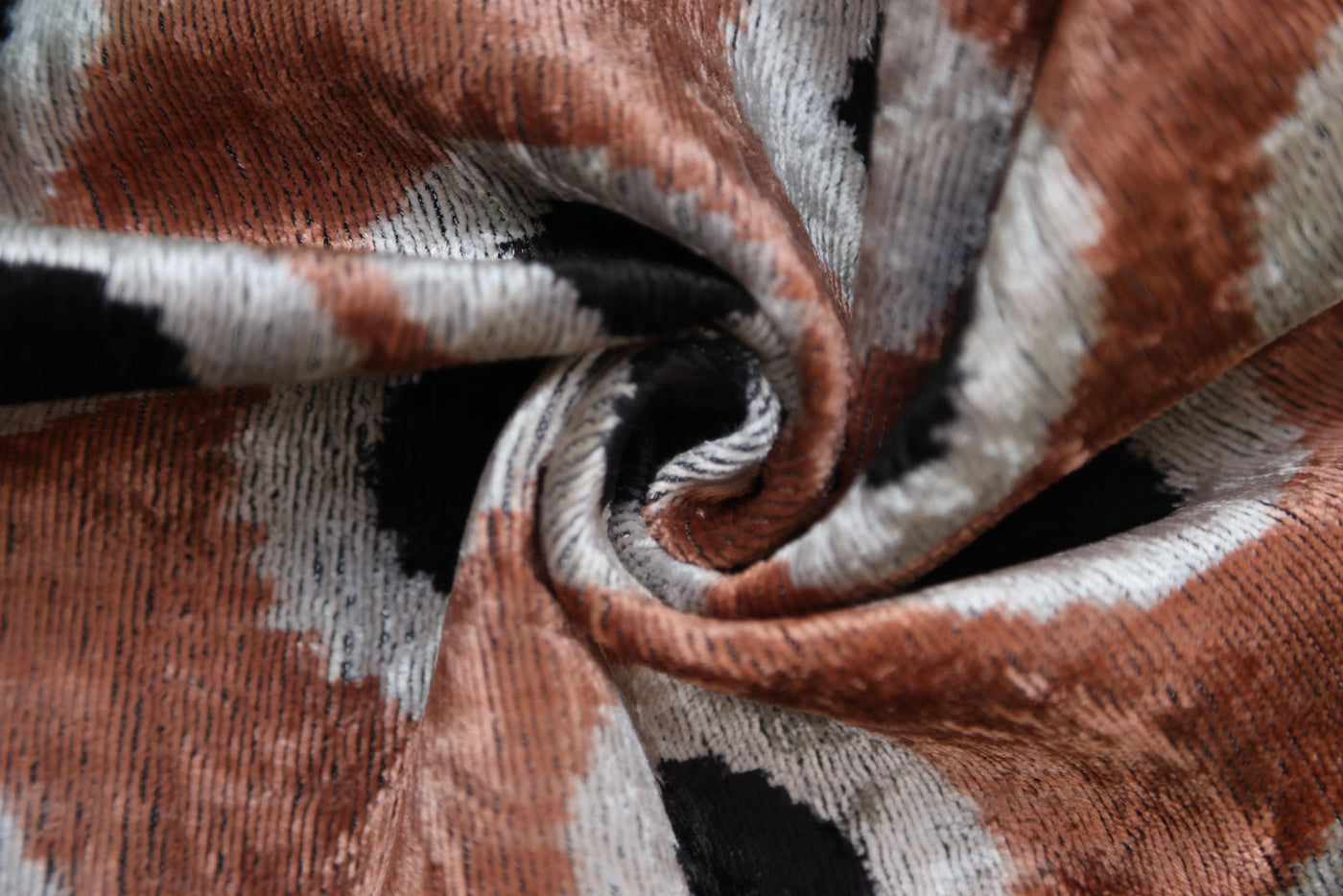 Canvello 手工奢華粉色抱枕 - 16x24