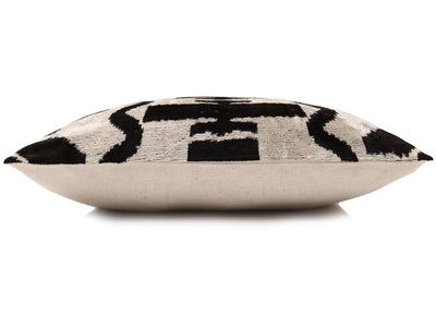 Canvello 手工奢華粉色抱枕 - 16x24