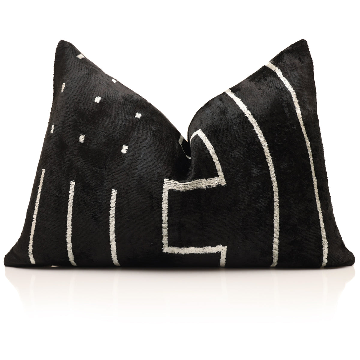 Geometric Silk Velvet Lumbar Pillow – 16x24