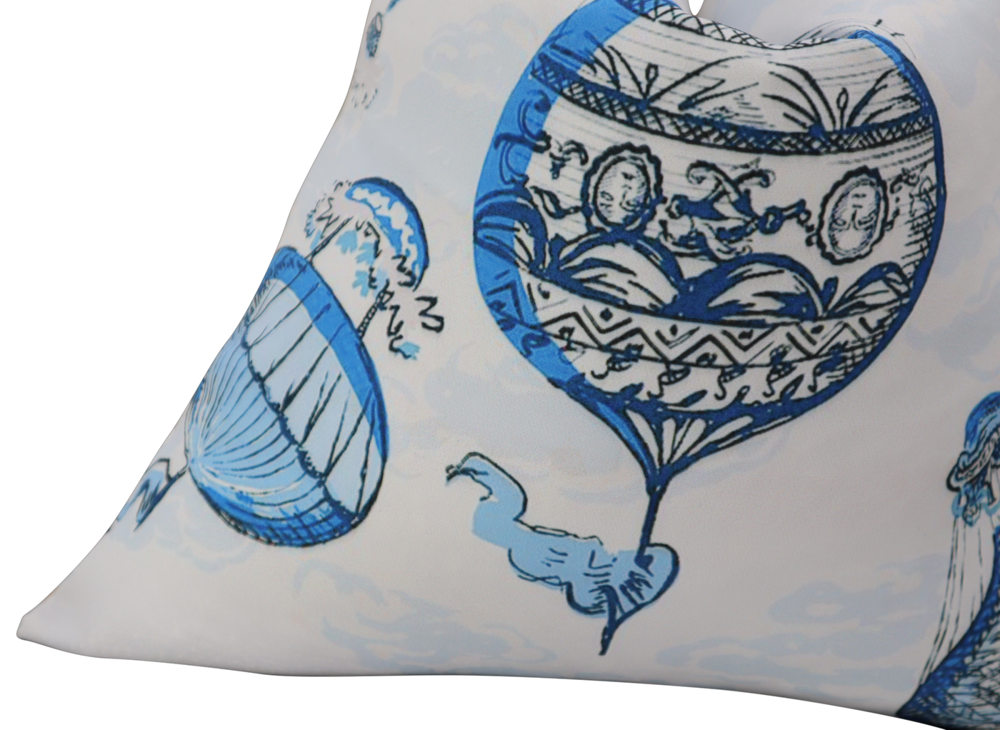 Canvello 優雅綻放藍色印花絲綢抱枕