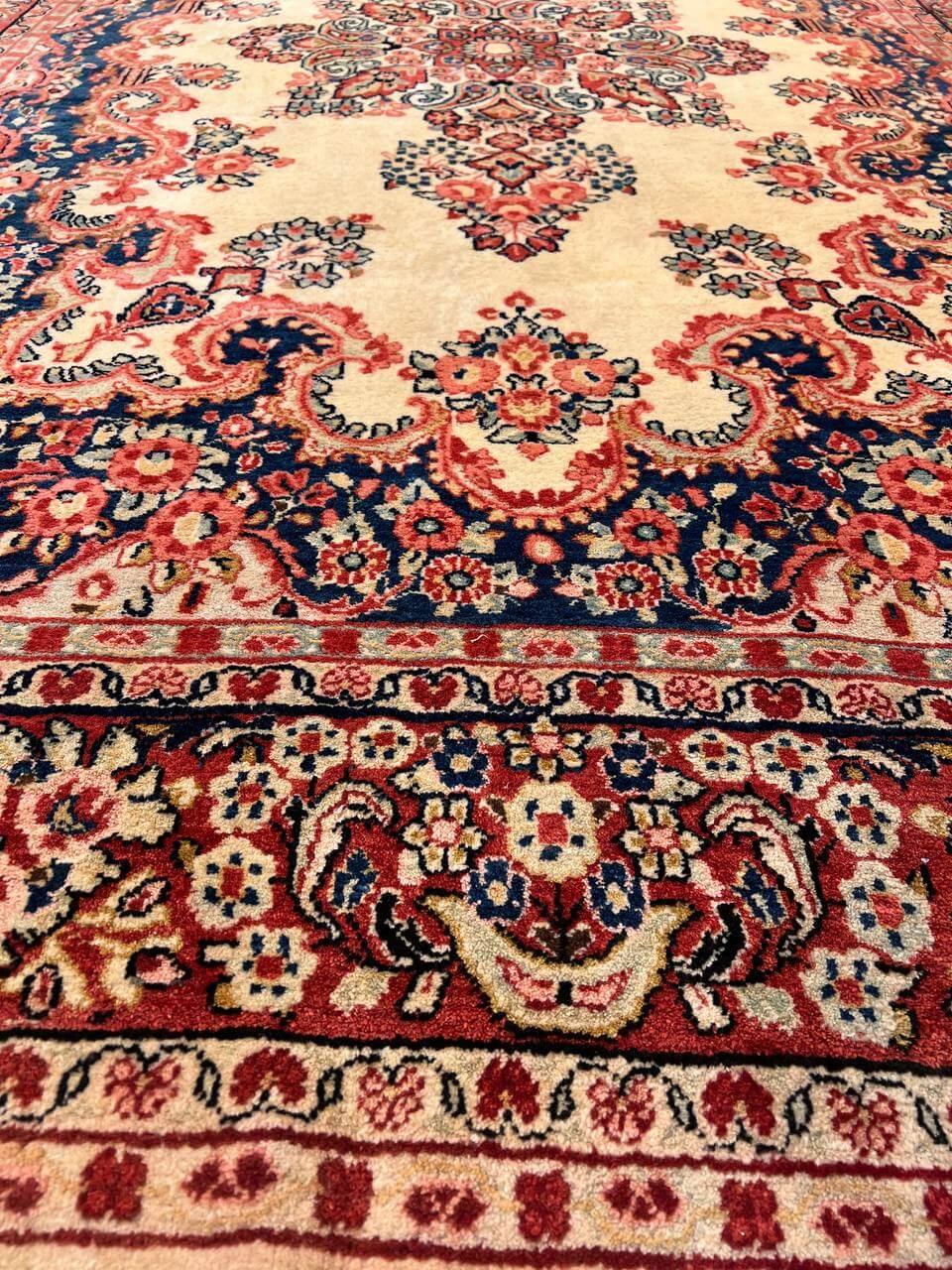 Canvello 1910's Fine Hand Knotted Silkroad Antique Sarouk Rug - 6'4'' X 9'8'' - Canvello