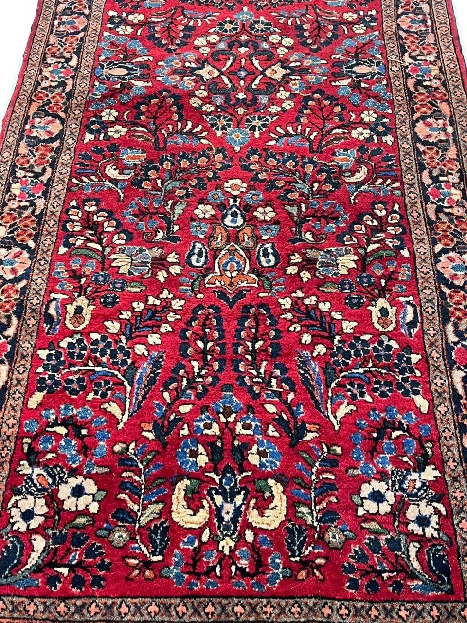 Canvello 1920s Silkroad Hand Knotted Antique Sarouk Rug - 2'6'' X 6'6'' - Canvello