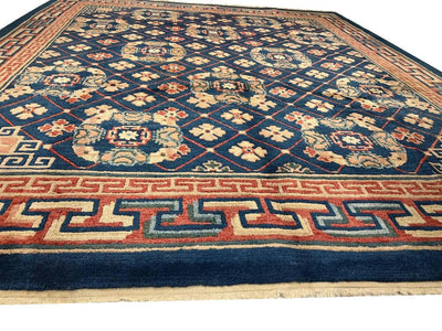 Canvello 1940's Fine Hand Knotted Antique Tabetan rug - 8'3'' X 9'8'' - Canvello