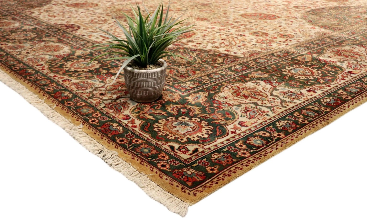 Canvello Agra Hand-Knotted Lamb's Wool Area Rug- 10' X 10'4"