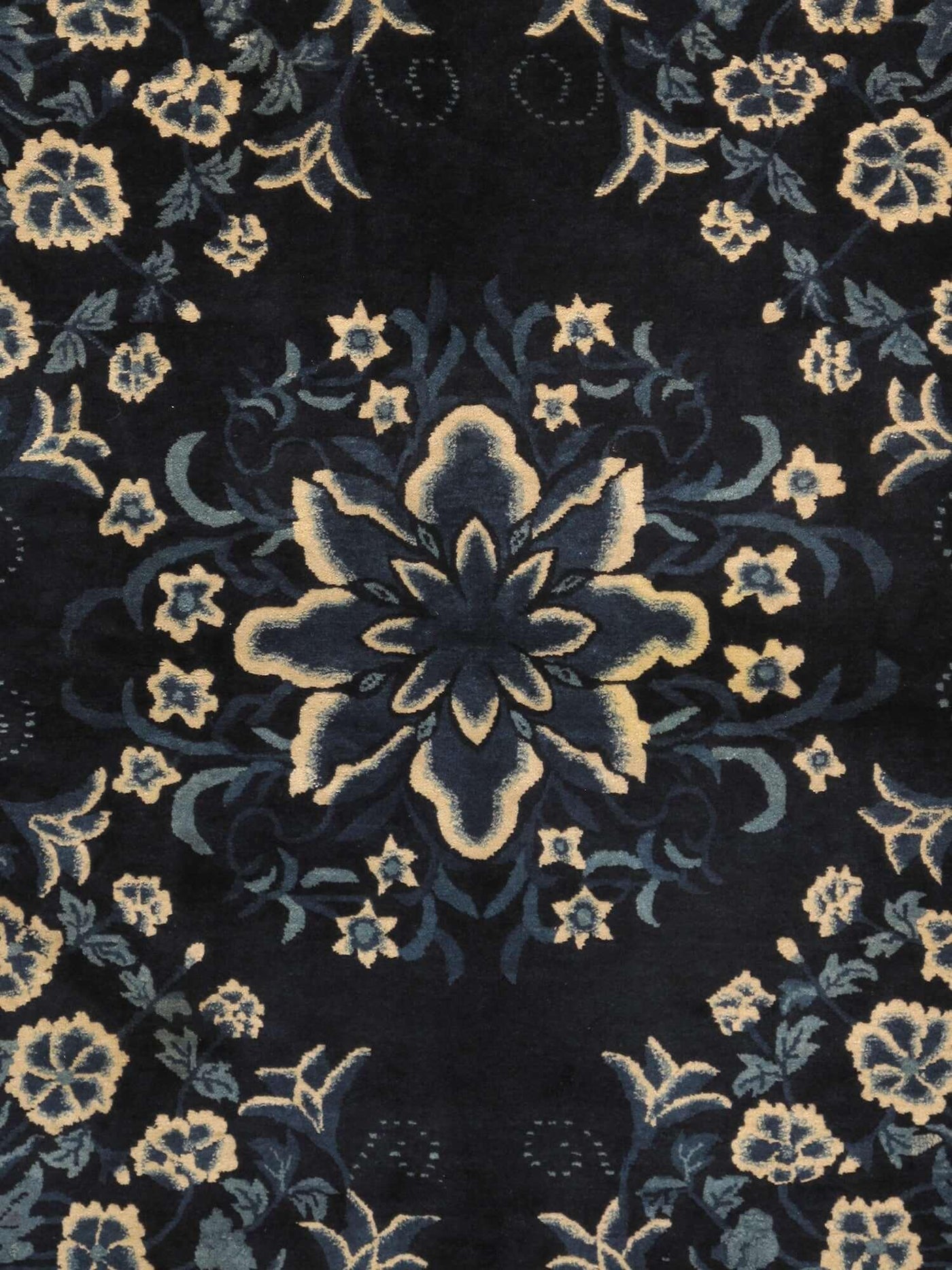 Canvello Antique Chiness Hand-Knotted Wool Blue Area Rug - 6'2" X 6'3"