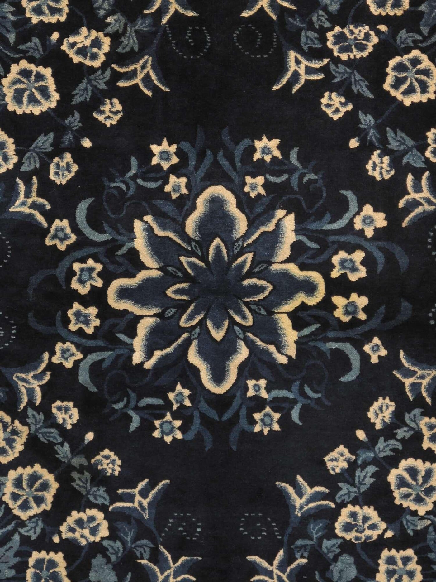 Canvello Antique Chiness Hand - Knotted Wool Blue Area Rug - 6'2" X 6'3" - Canvello