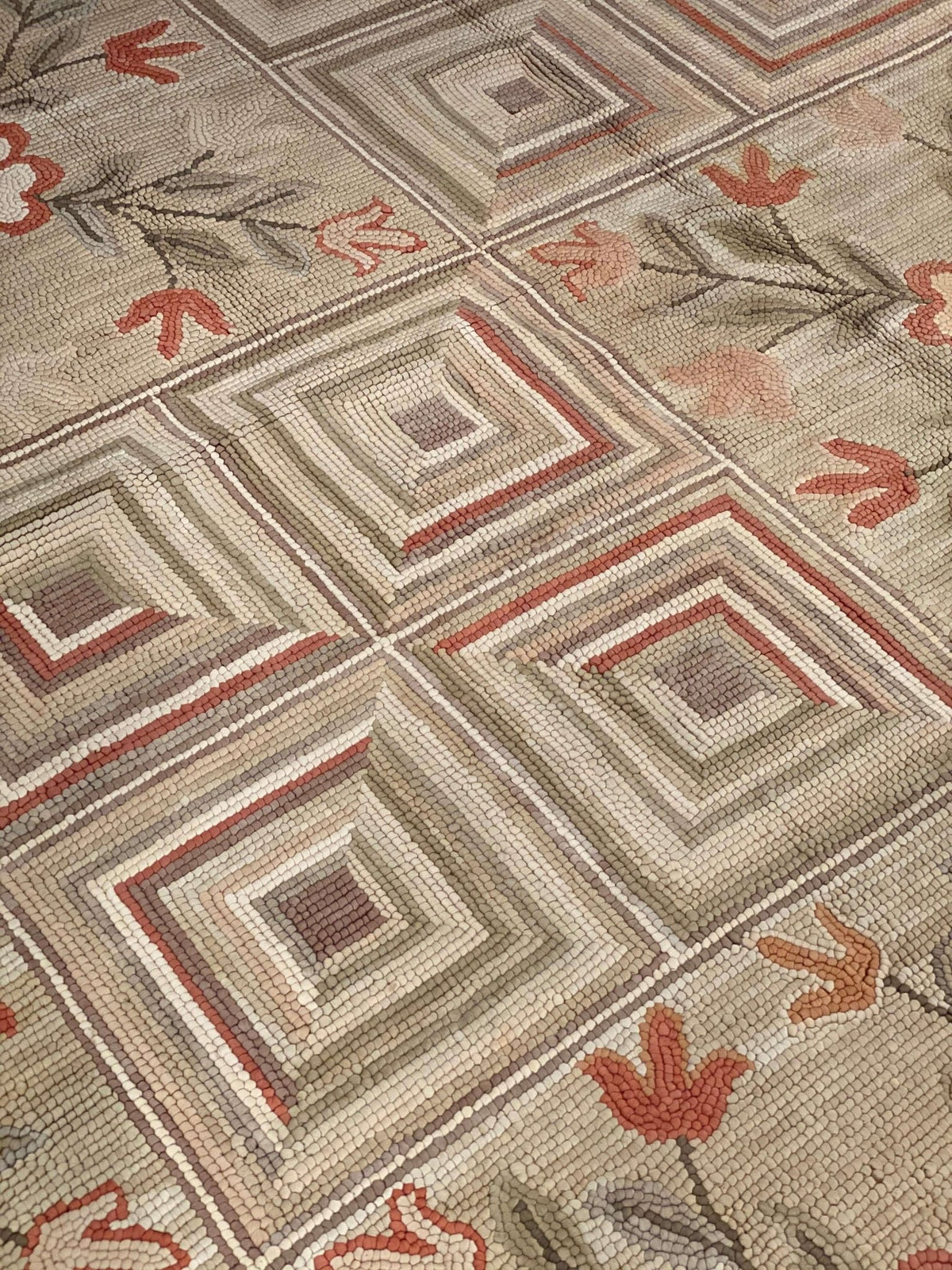 Canvello Beige Color Fine Antique Amrican Hook rug 10' X 14' - Canvello
