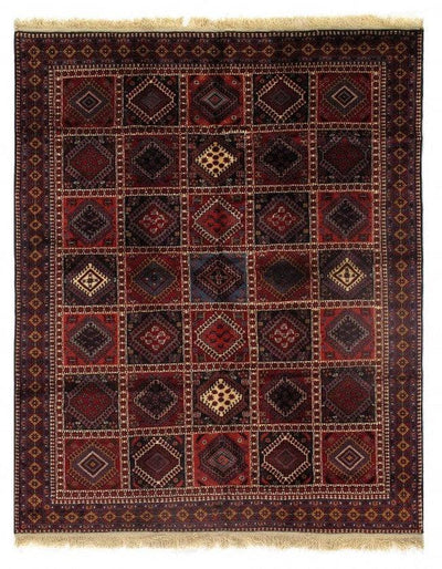 Canvello Canvello Yalameh Oriental Rug In Living Room - 6'7'' X 8'2'' - Canvello