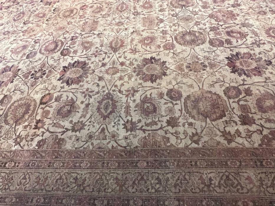 Canvello Fine Hand Antique Agra rug - 14'11'' X 17'7'' - Canvello