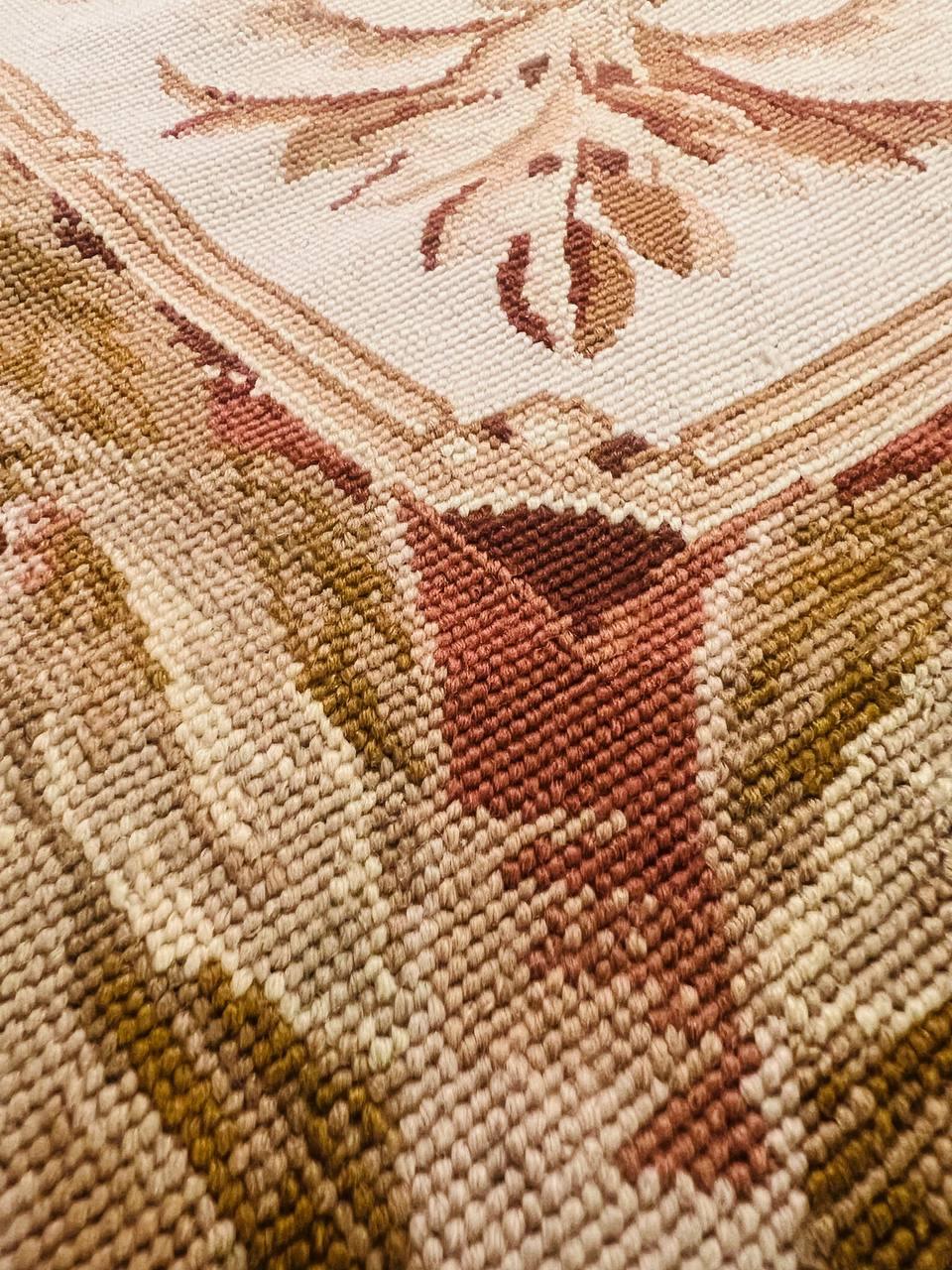 Canvello Fine Hand Knotted Flat weave Aubusson rug - 7'7'' X 10'1'' - Canvello