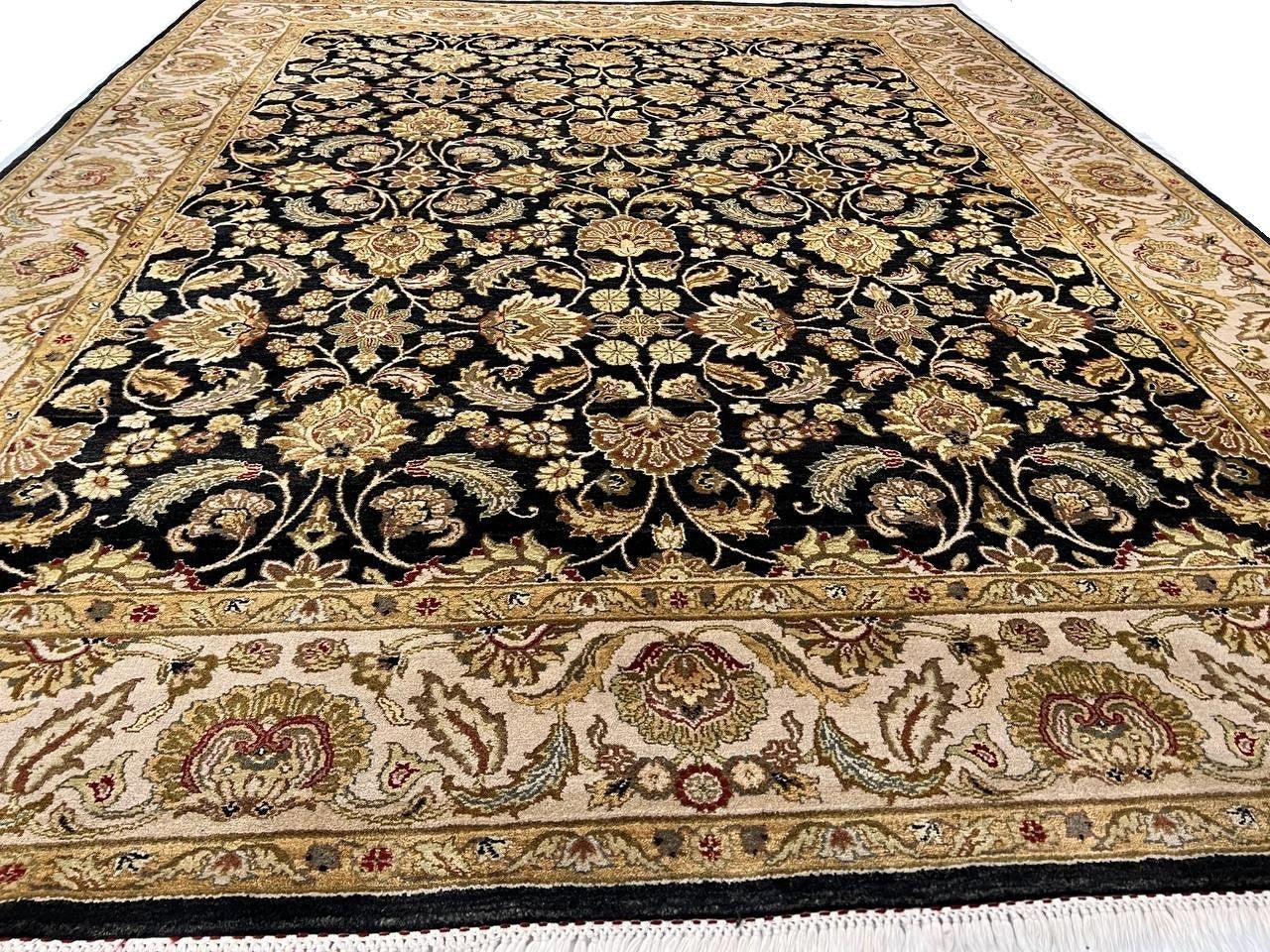 Canvello Fine Hand Knotted Indian Agra Rug - 8'1'' X 10'3'' - Canvello