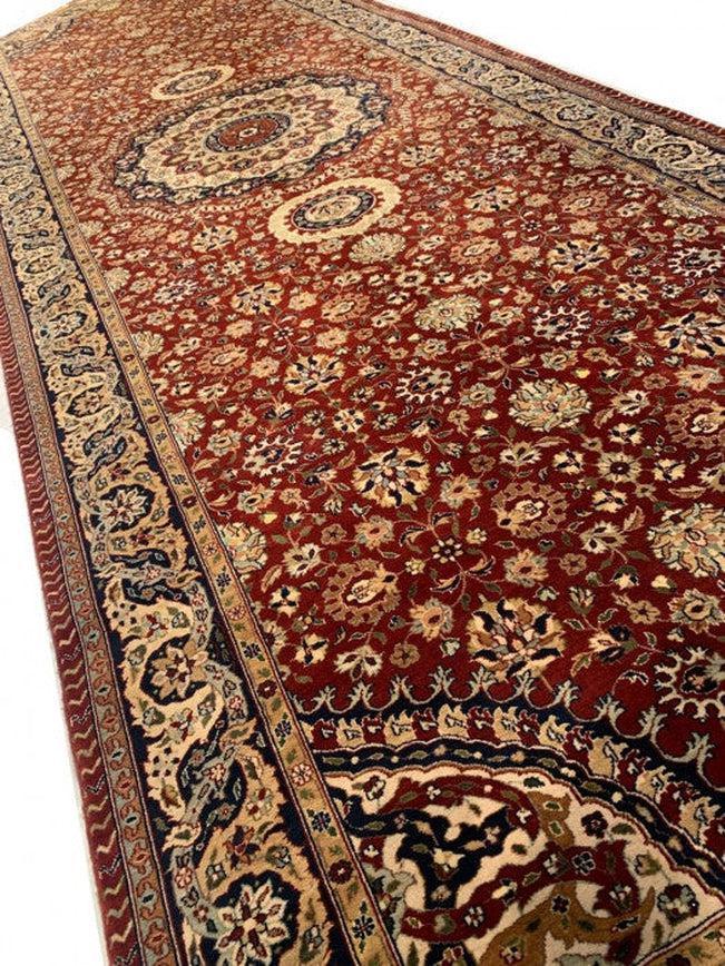 Canvello Fine Hand Knotted Indian Agra runner 6'1''X 18' - Canvello