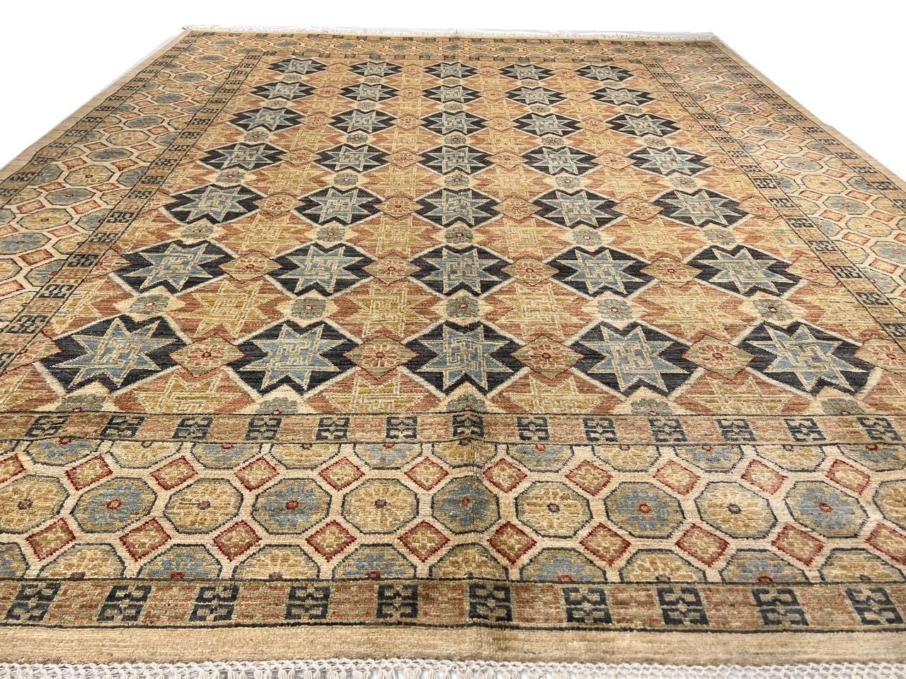 Canvello Fine hand Knotted Khotan Design Rug - 8' X 10' - Canvello