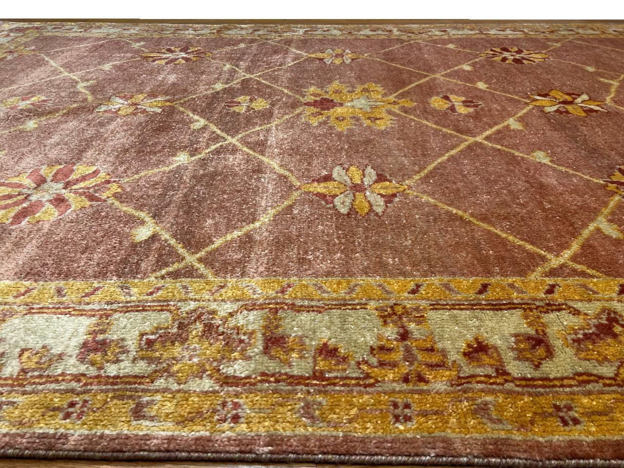 Canvello Fine Hand Knotted Oushak Design Rug - 6' x 9' - Canvello