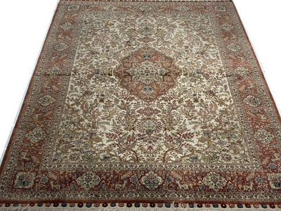 Fine Hand Knotted pure silk Chinese qum 4'7'' X 6'6''