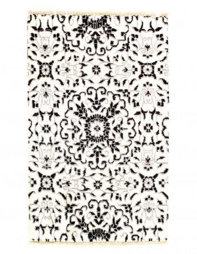 Canvello Fine Hand Knotted Silk & wool Modern Rug 3'1'' X 4'11'' - Canvello