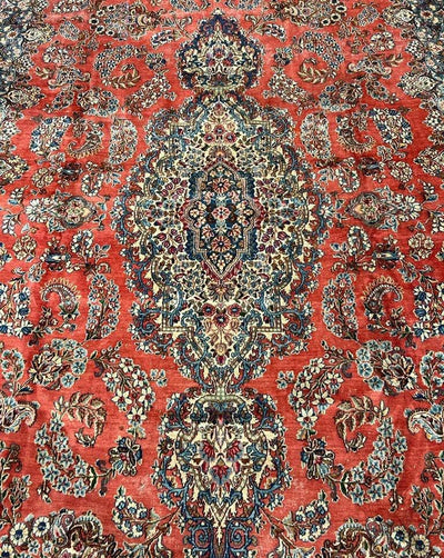 Canvello Fine Hand Knotted Silkroad Antique Sarouk rug - 10'1'' X 20'11'' - Canvello