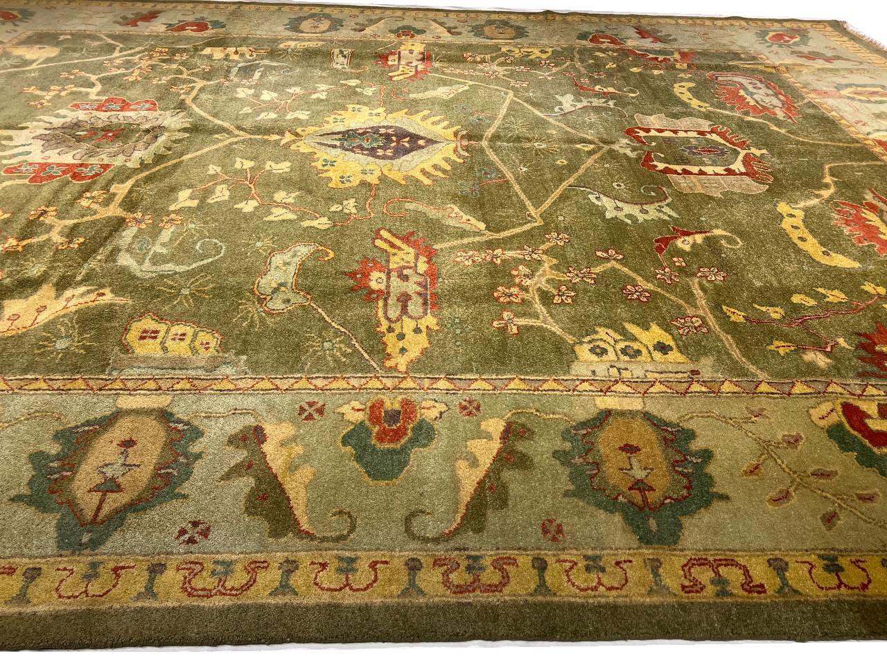 Canvello Fine Hand Knotted Silkroad Design Sultanabad Rug - 10' X 14' - Canvello